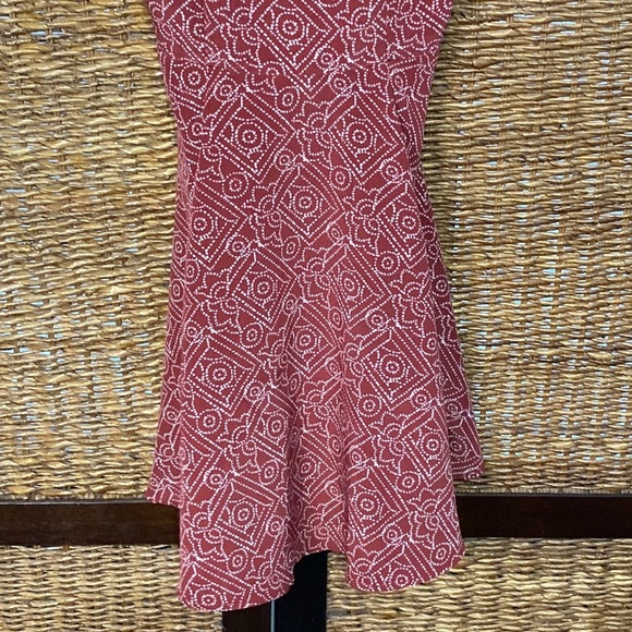 Hollister XS spaghetti strap rust colored with cream design throughout sundress - Picture 4 of 10